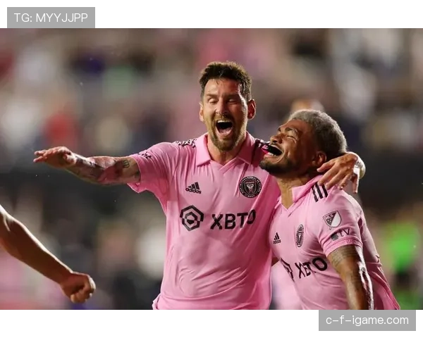 梅西C罗状态回暖，谁才是绿茵场上最具魅力的传奇巨星？