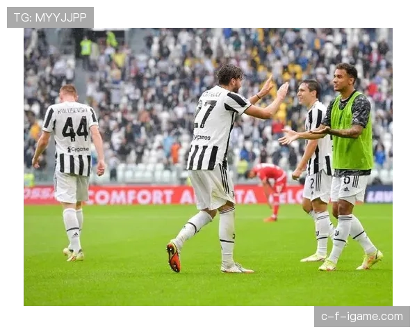 尤文图斯崛起之路：转型重塑豪门地位，战术革新能否解决锋线依赖危机？