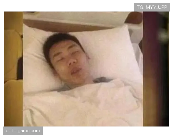 李宗伟赛场上瘦骨嶙峋，家里冰箱却像超市货架一样满得出奇！